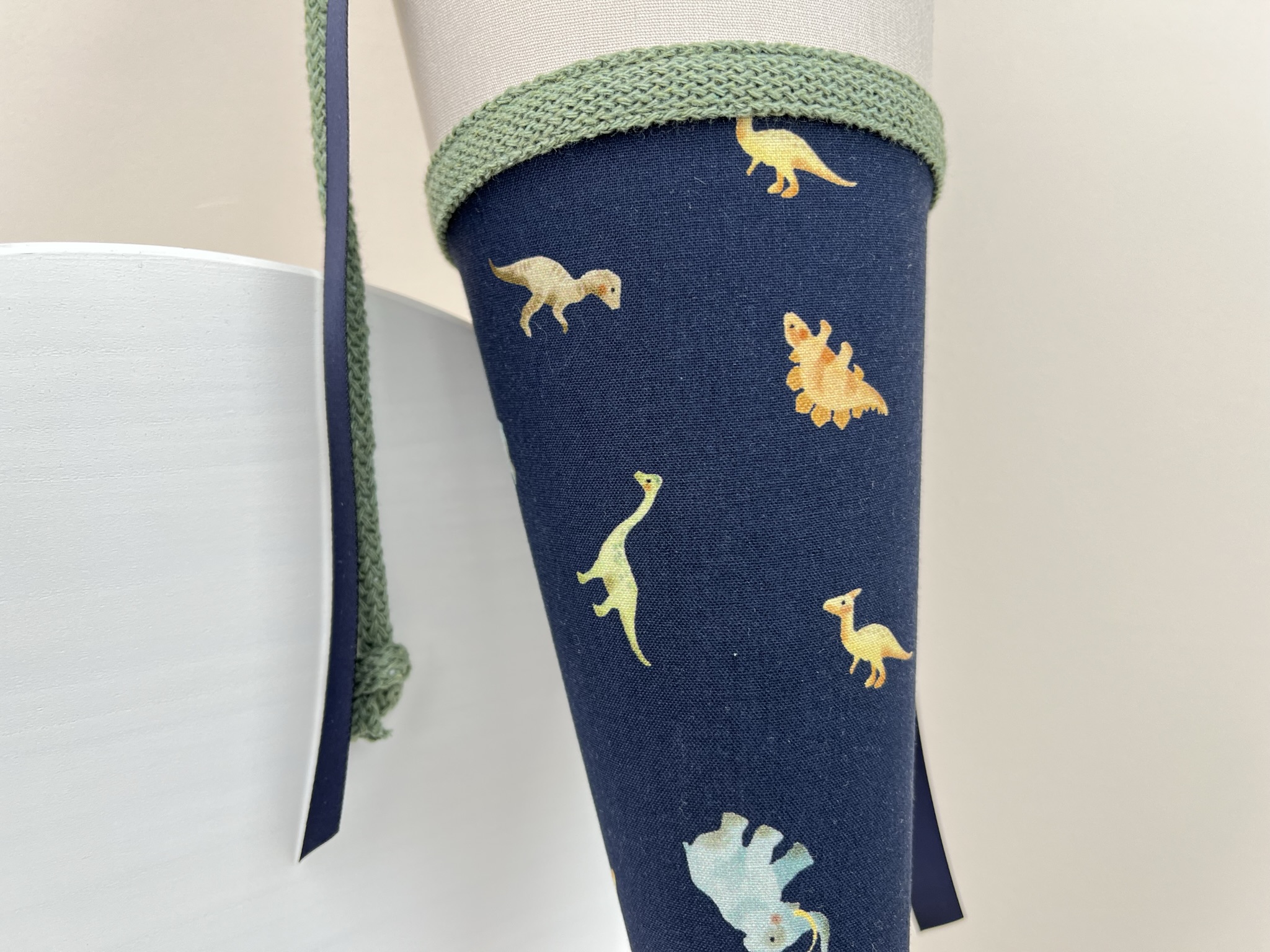 Geschwistertüte Kindergartentüte Dino beige