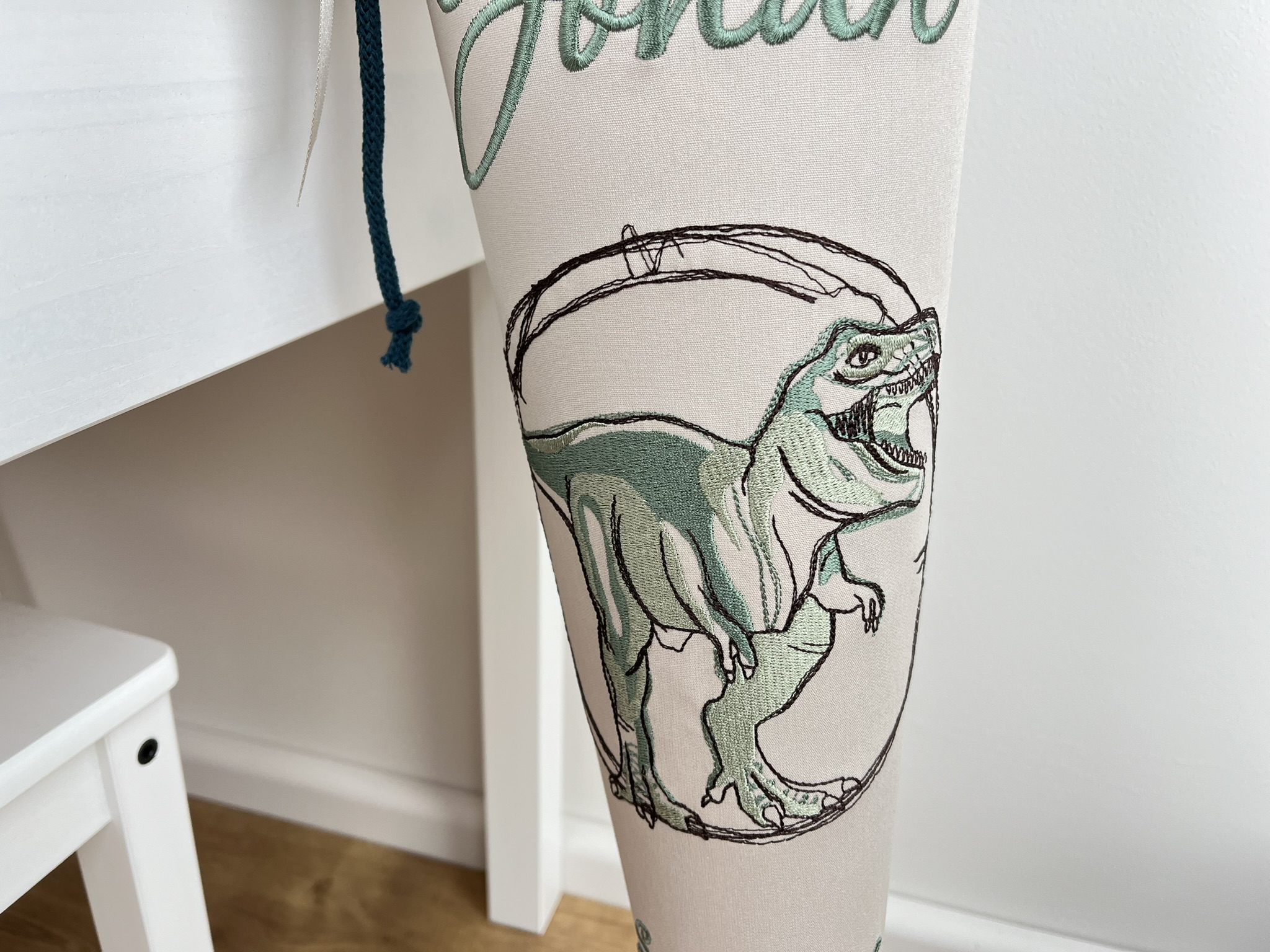 Schultüte Dino Rex Grün