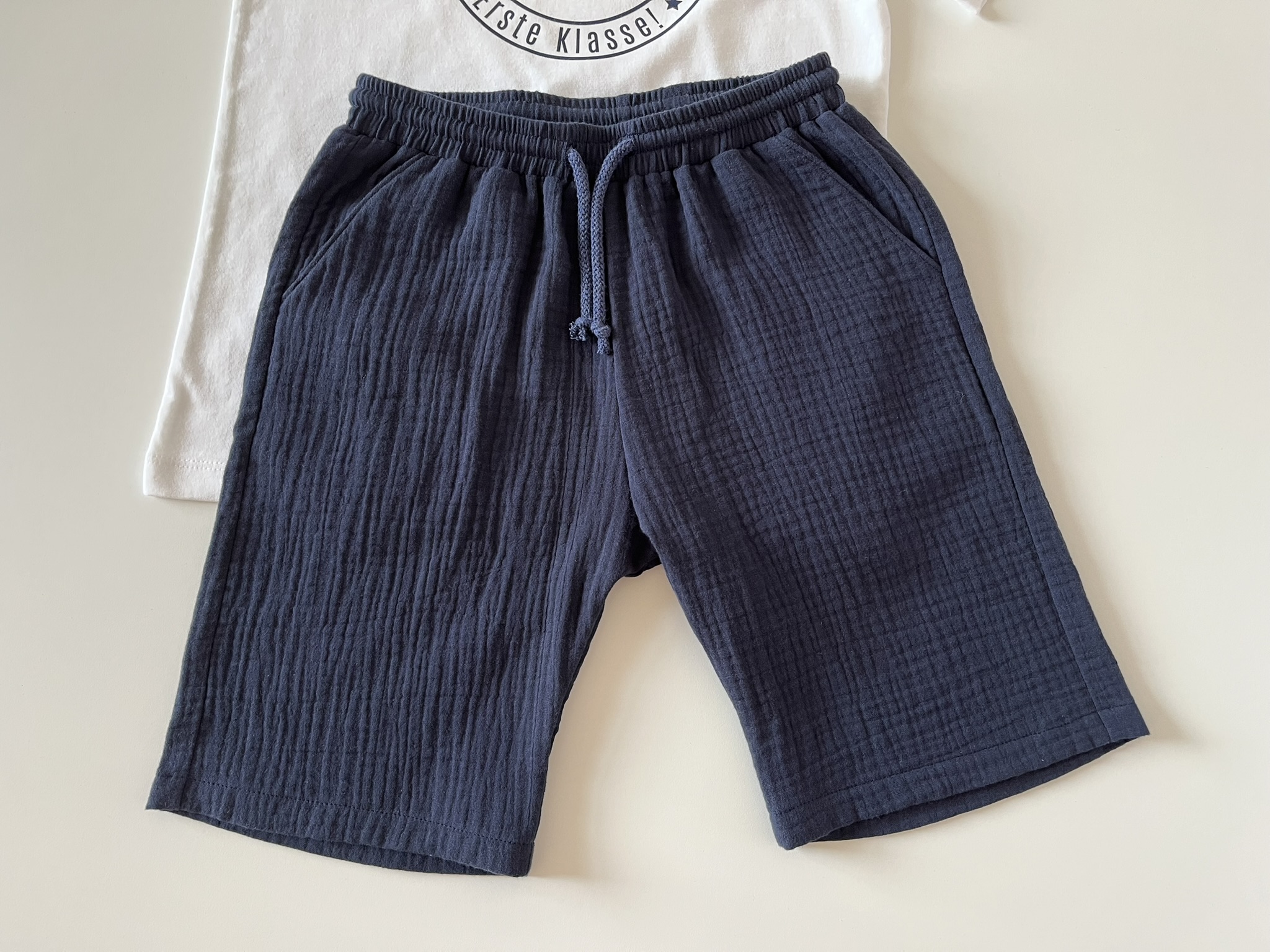 Leichte Musselin-Short