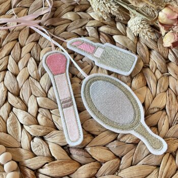 Filz Anhänger Set Beauty – gestickt