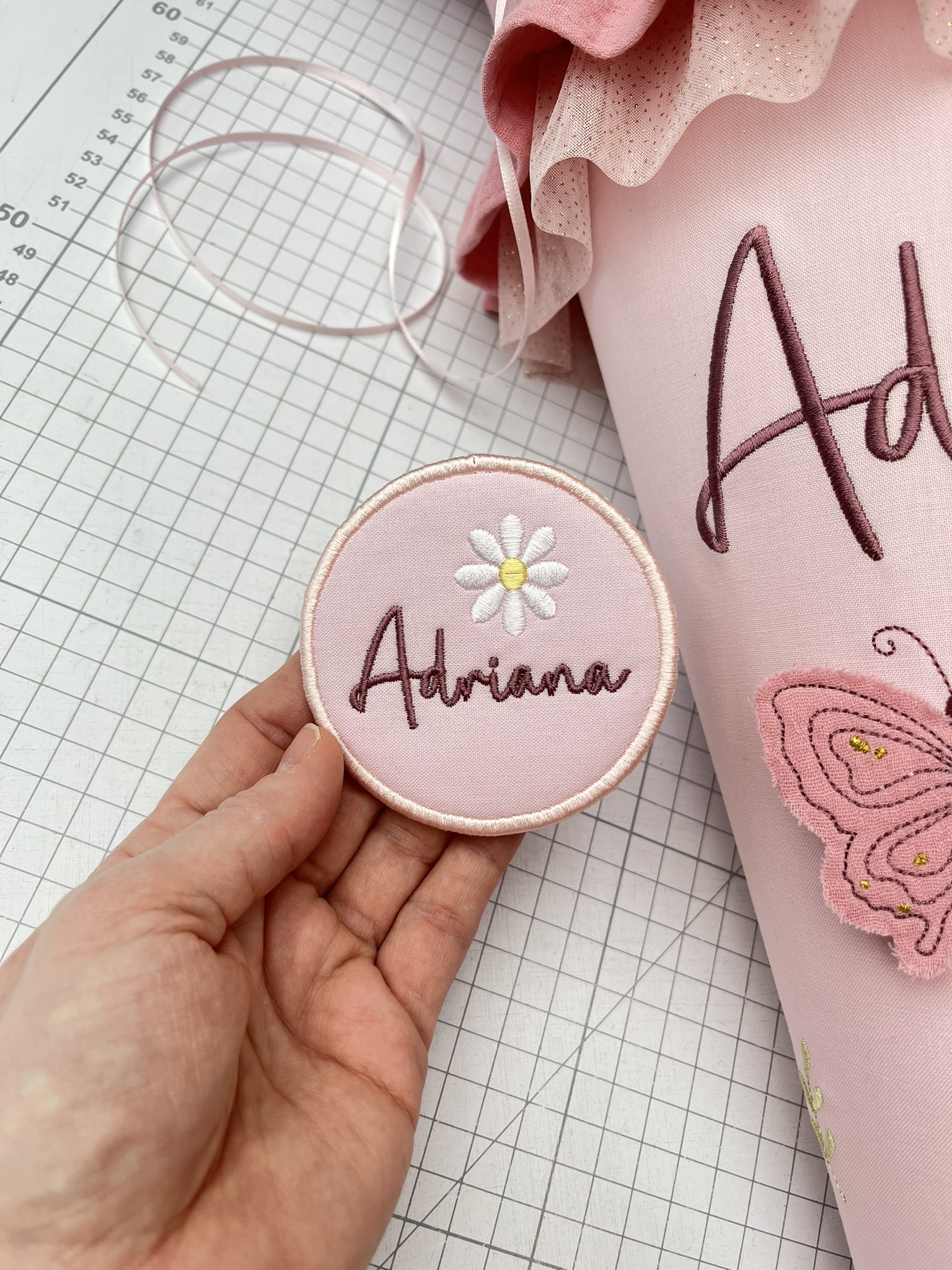 Klettie Gänseblümchen mit Name – personalisiert zur Einschulung