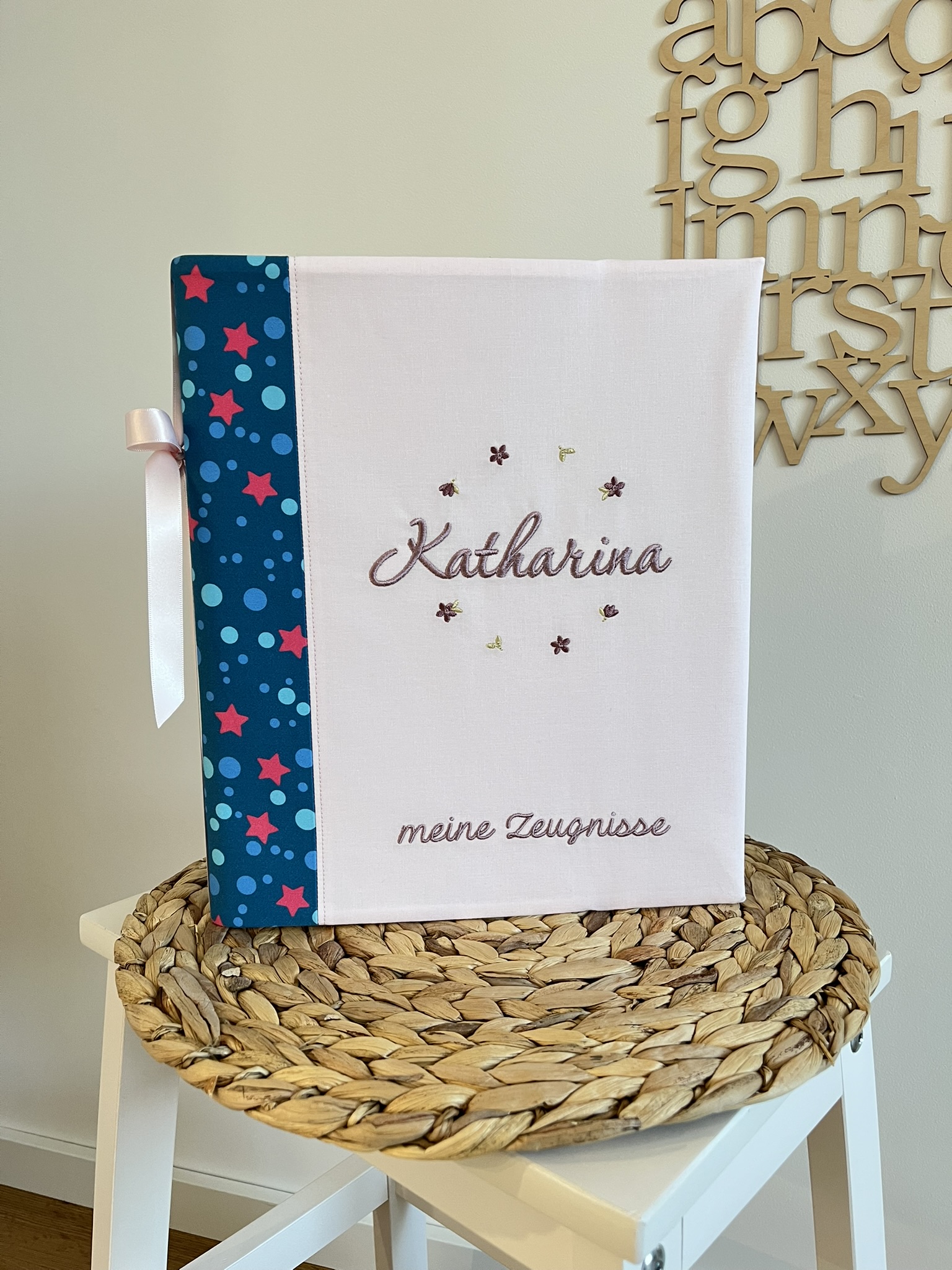 Zeugnismappe Blumenkranz passend zum Ranzen