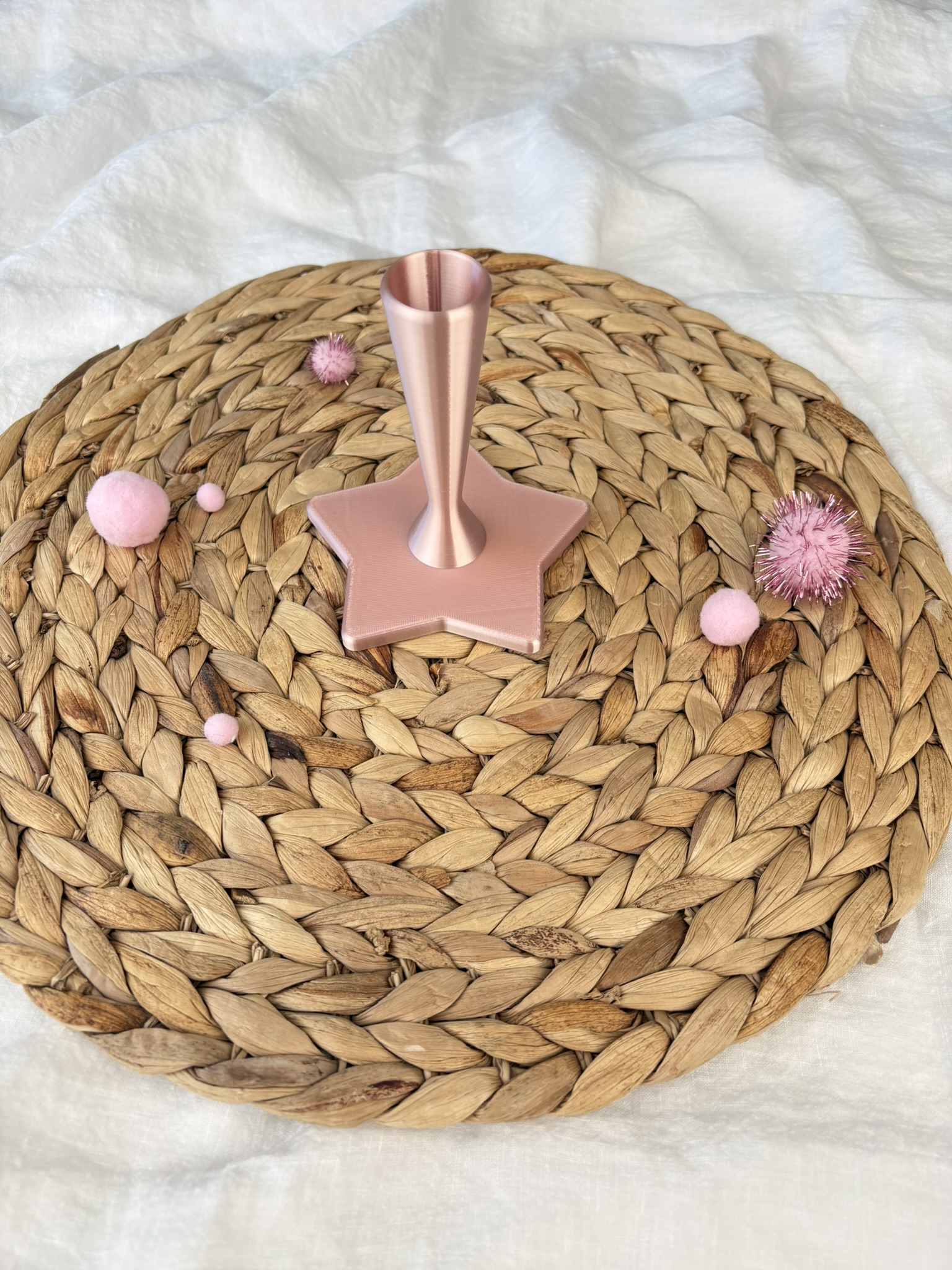 Schultütenständer Stern in Roségold, glänzend, 3D gedruckt (Foto 2)